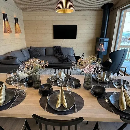 Chalet Mehtaeherran Maja With A Saana Fell View