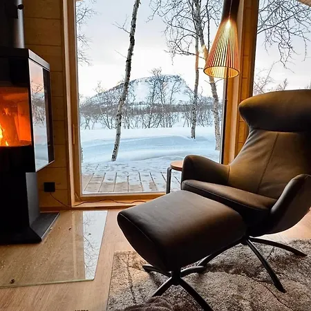 Mehtaeherran Maja With A Saana Fell View *