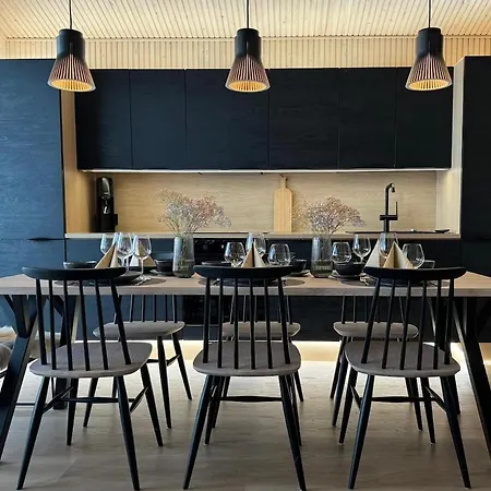 Chalet Mehtaeherran Maja With A Saana Fell View Kilpisjärvi