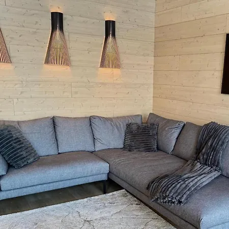 Chalet Mehtaeherran Maja With A Saana Fell View