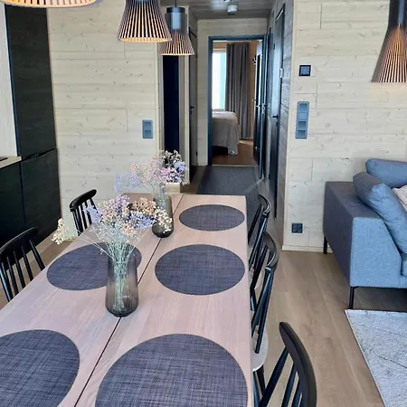 Mehtaeherran Maja With A Saana Fell View * Kilpisjärvi