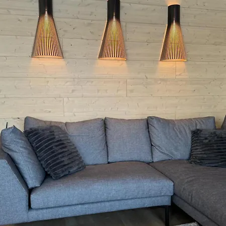 Mehtaeherran Maja With A Saana Fell View Alpstuga *