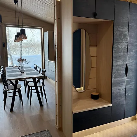 Mehtaeherran Maja With A Saana Fell View Kilpisjärvi